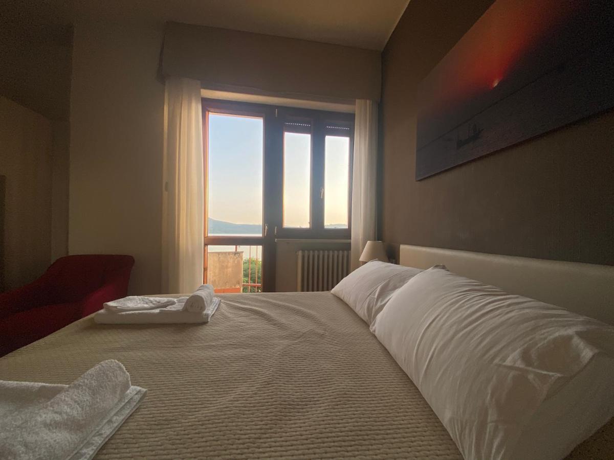 Hotel Lido Bollengo 外观 照片